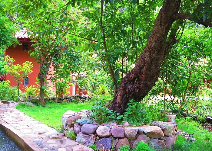 Hotel Birds Molino Ollantaytambo