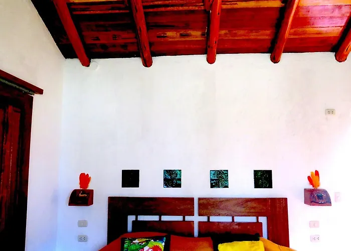 Birds Molino 3* Ollantaytambo